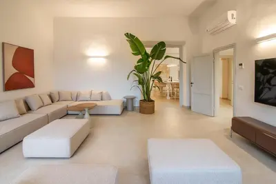 Area soggiorno di Marble with view MDR Apartments Collection