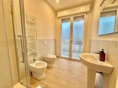 Bagno di Luxury house a pochi passi dalla tramvia
