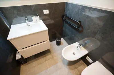 Bagno di Brand new apartament in Novoli area