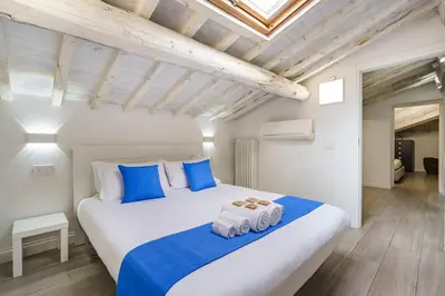 Letto o letti in una camera di Minerva Luxe Home