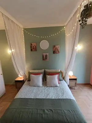 Letto o letti in una camera di Colors of Florence 2 bedrooms, near city center, near bus stop