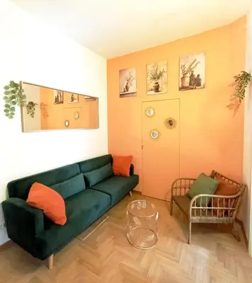 Area soggiorno di Colors of Florence 2 bedrooms, near city center, near bus stop