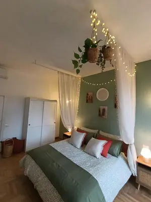 Letto o letti in una camera di Colors of Florence 2 bedrooms, near city center, near bus stop