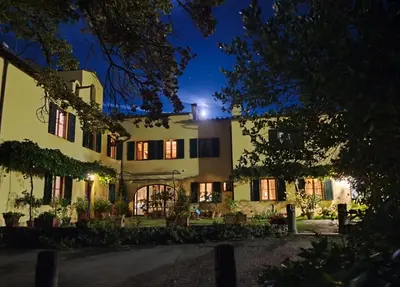 Edificio in cui si trova la stanza in casa privata