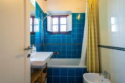 Bagno di Marsuppini By Hôtea