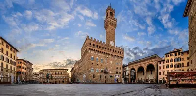 Vista generica su Firenze o vista sulla città dall'interno dell'appartamento