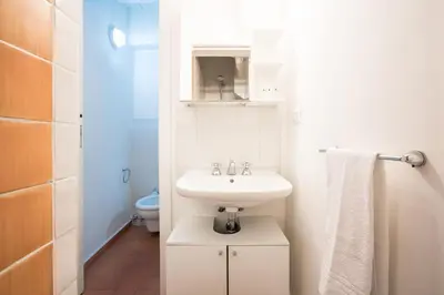 Bagno di Cozy Central Apartment