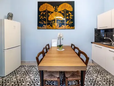 Cucina o angolo cottura di Uffizi Gallery Central Spacious 3BR Apartment