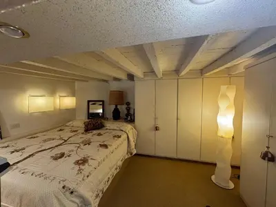 Letto o letti in una camera di Charming Florence Flat San Niccolò 87