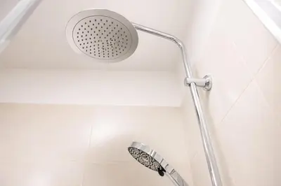Bagno di Astonishing 2BR in centric in Florencia