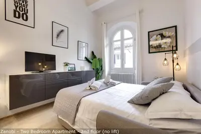 Letto o letti in una camera di San Zanobi Apartments by Mamo Florence