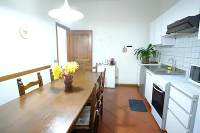 Cucina o angolo cottura di apartment monte, relax in the hills of Florence
