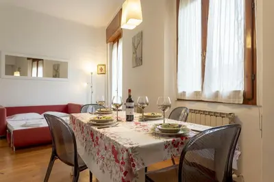 Area soggiorno di Deanna Tasso Apartment in Florence