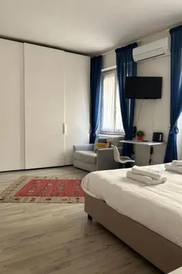 Letto o letti in una camera di Apartment Federicas Ponte Vecchio 1bd by Interhome