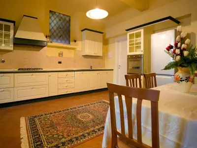 Cucina o angolo cottura di Apartment Wohnung 'San Firenze' mit Waschmaschine by Interhome