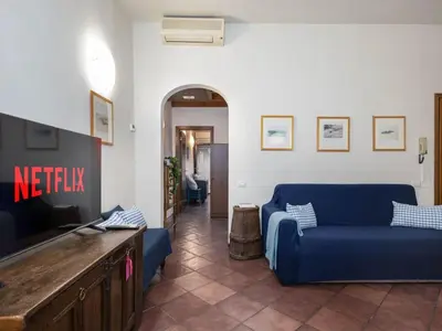 Area soggiorno di Apartment by Interhome