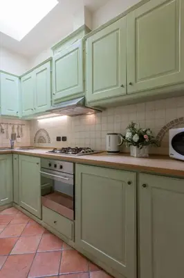 Cucina o angolo cottura di Apartment Ruhige Wohnung in Santa Croce mit Terrasse- Kathedrale von Florenz-Nähe by Interhome