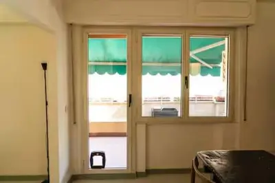 Planimetria di Cute & small 1-BR apt with beautiful terrace