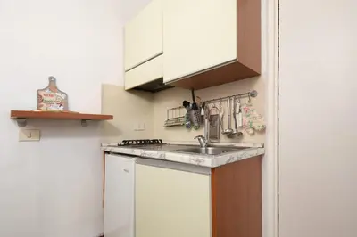 Cucina o angolo cottura di Ognissanti Essential Studio Apartment