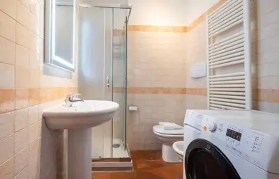 Bagno di Cute One Bedroom Apartment in Florence Outside ZTL