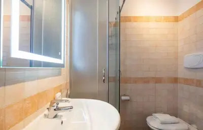 Bagno di Cute One Bedroom Apartment in Florence Outside ZTL