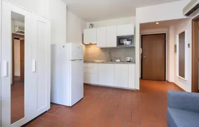 Cucina o angolo cottura di Cute One Bedroom Apartment in Florence Outside ZTL