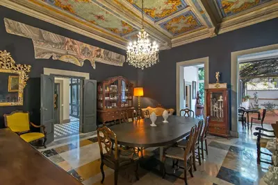 Area soggiorno di Casa Albizi Always Florence Collection