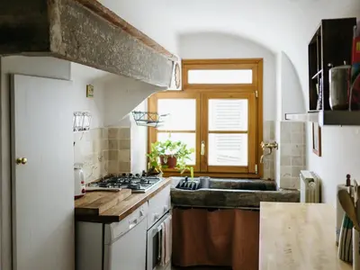 Cucina o angolo cottura di The Smallest Hostel of Florence