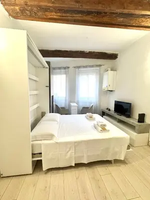 Letto o letti in una camera di Mono Romana