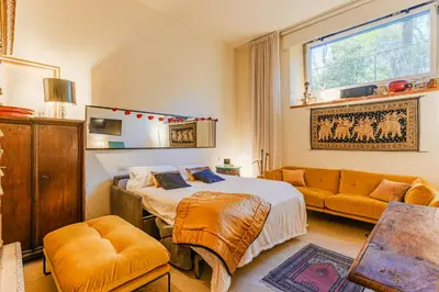 Area soggiorno di Cozy retreat with private Garden & hot tub