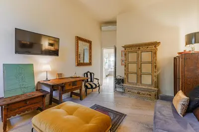 Area soggiorno di Cozy retreat with private Garden & hot tub