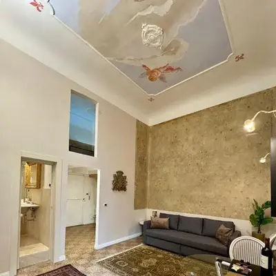 Central Apartment 3 min Station 10 min Duomo