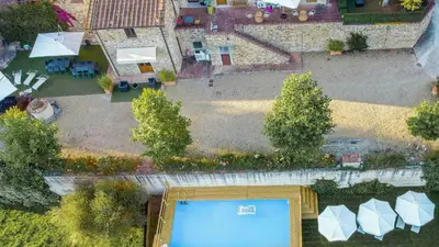 Piscina di Medieval Church With Pool In Chianti o nelle vicinanze