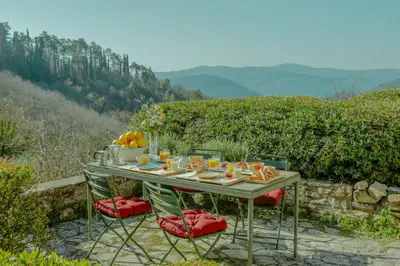 Paesaggio naturale nelle vicinanze della casa vacanze