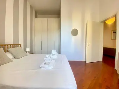 Letto o letti in una camera di Elegant accommodation near the center and nature