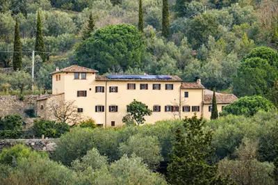 Paesaggio naturale nelle vicinanze della villa