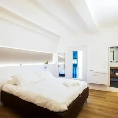 Arno Charm Stay - San Frediano - Florence Italy