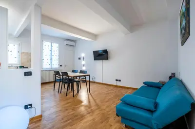 TV o dispositivi per l'intrattenimento presso 2br historic center, perfect for visiting Florence
