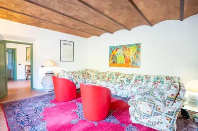 Area soggiorno di Authentic Tuscan Villa Private Pool, Gym&Billiards