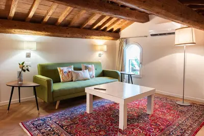 Area soggiorno di Palazzo Goggi Marcovaldi Design Apartment