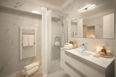 Bagno di Steps from Santa Croce- Spacious with 2 bathrooms