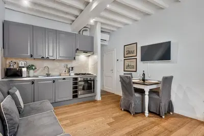 Cucina o angolo cottura di Suites near Piazzale Michelangelo