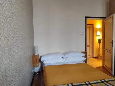 Letto o letti in una camera di Entire home near city center and local attractions
