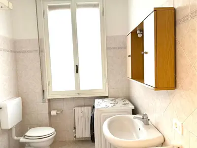Bagno di Vintage Armonia 2BR apartment