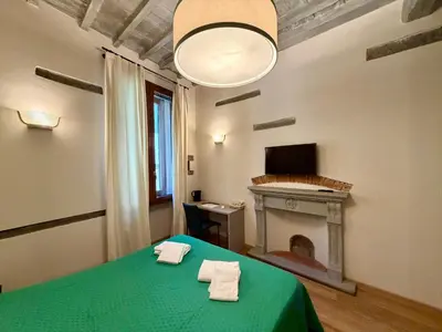 TV o dispositivi per l'intrattenimento presso Serragli Luxury Casa Di Annusca