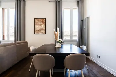 Area soggiorno di Noè Luxe Home with Parking on Request