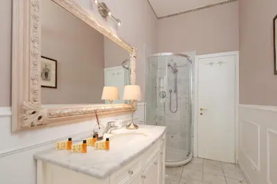 Bagno di Libertà Spacious Retreat