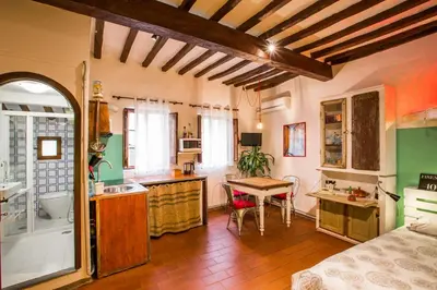 Letto o letti in una camera di Diladdarno