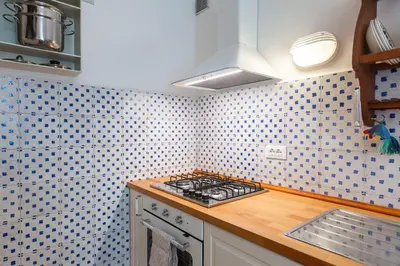 Cucina o angolo cottura di Apartment Vespucci- quite Historic Palace
