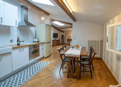 Cucina o angolo cottura di Romantic and Charming Apartments